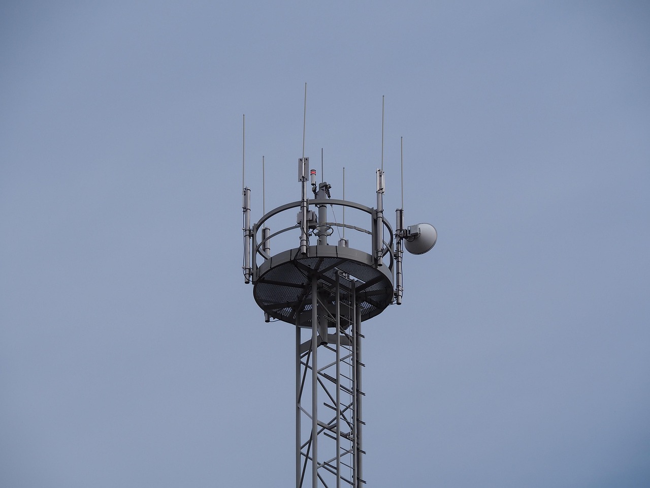 Como Apontar a Antena para a Torre de Transmissão Certa